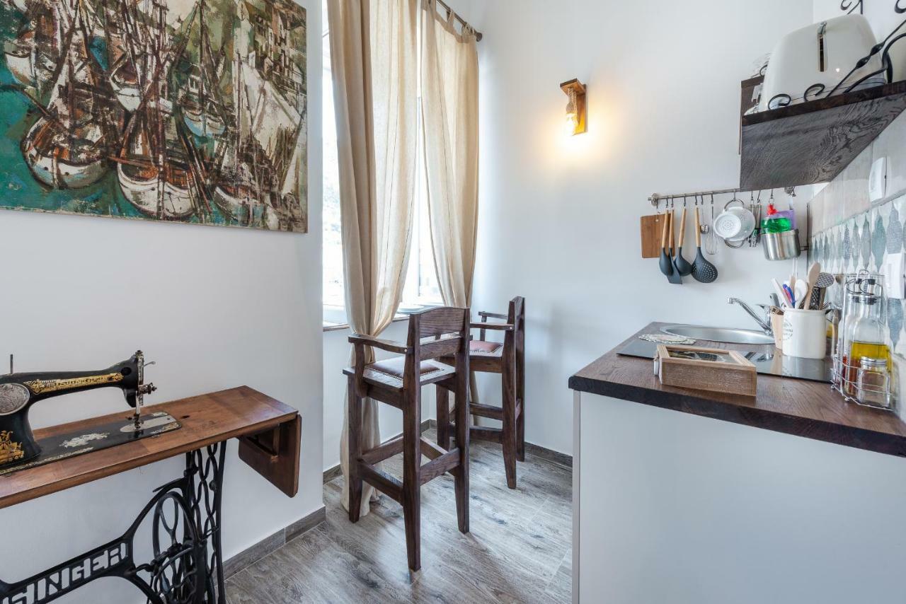 Brand New With Old Port View- Mala Vrata Apartma *